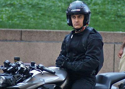 Stuntmen injured on Dhoom 3 sets, Aamir Khan shocked